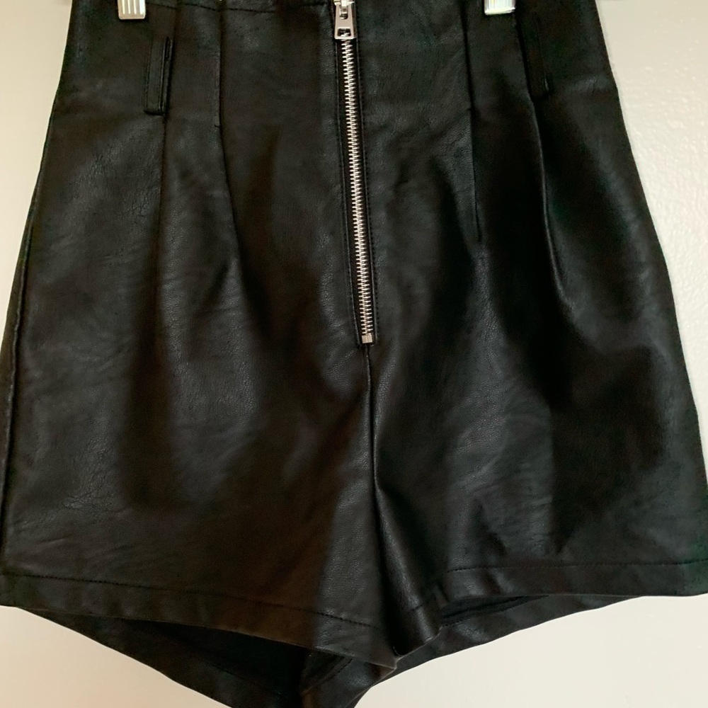 Topshop, size 6, color black